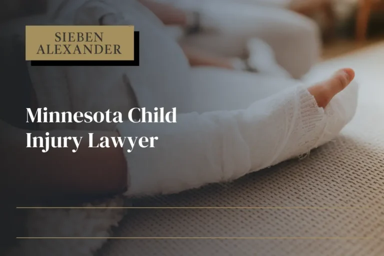 A child's arm in a cast with the text "Minnesota Child injury Lawyer"